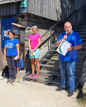 30. srečanje domžalskih planincev na Veliki planini - Helena Kermauner, Romana Učakar, Borut Ernestl, foto: Občina Domžale